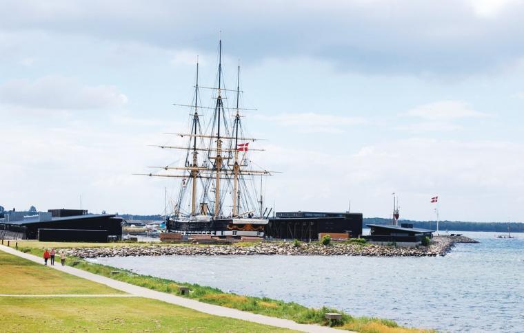 Fregatten Jylland i Ebeltoft