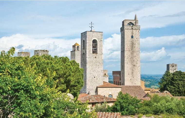 Torn i gamla delen av Colle di Val d'Elsa, Toscana.