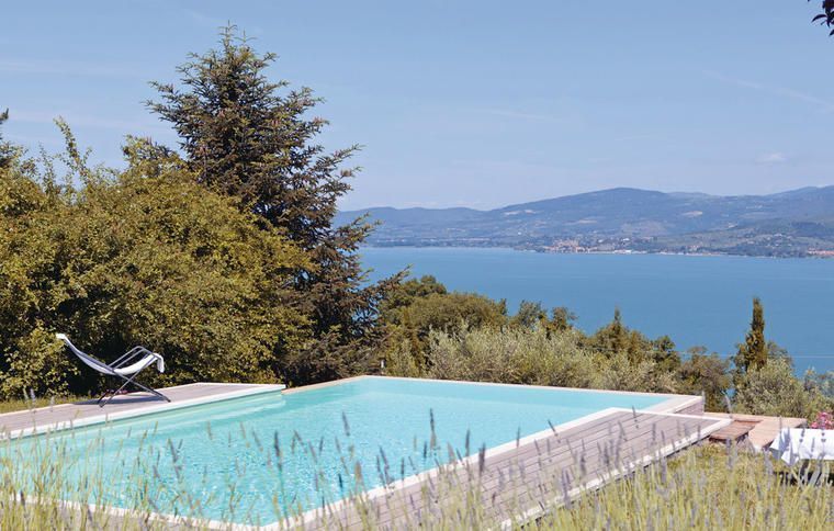 Pool till boende i Magione vid Trasimenosjön