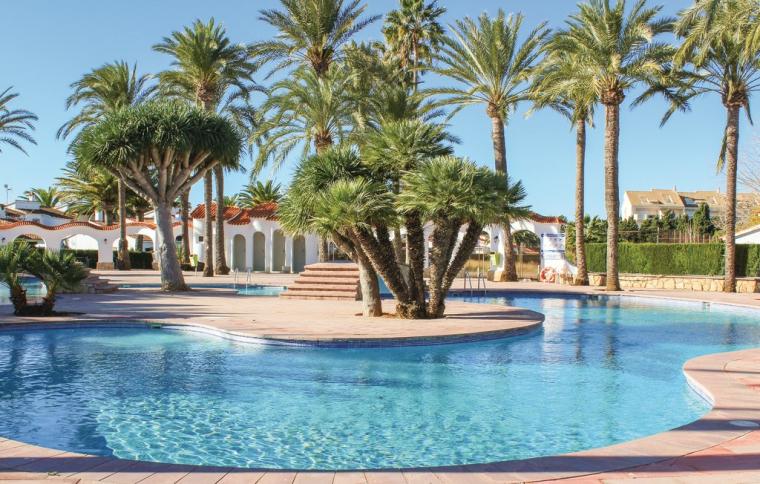 Ett av våra semesterhus i Denia - EBL037