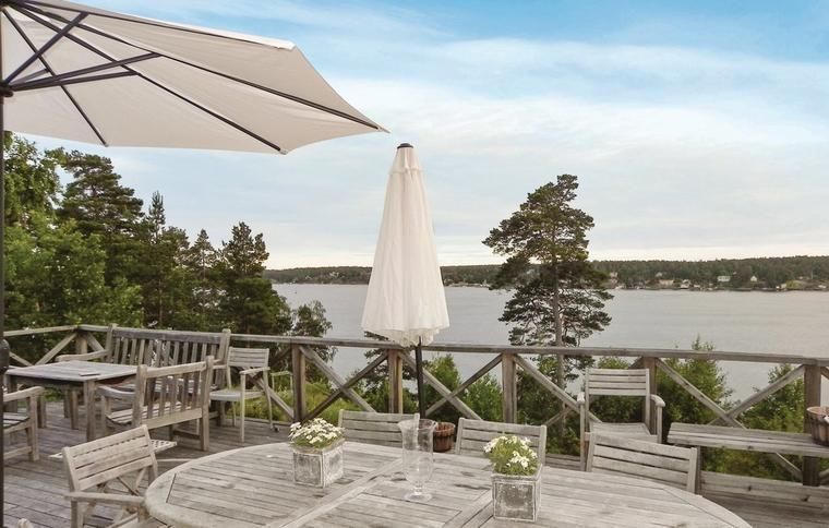 Havsutsikt från en av våra stugor i Vaxholm