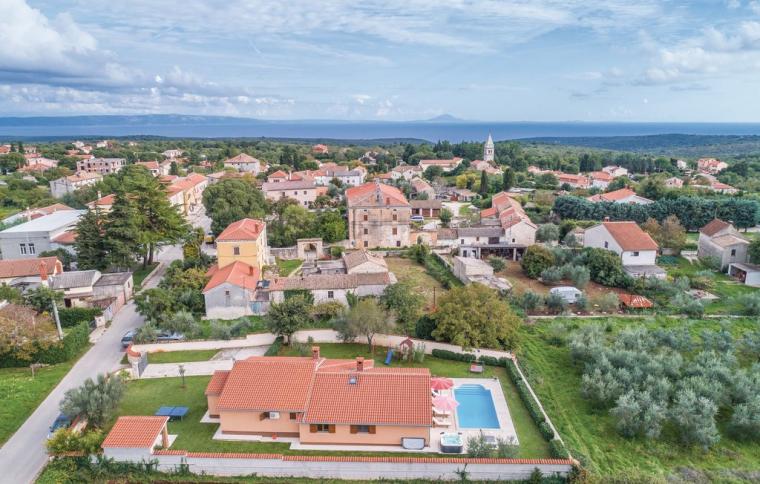 Hus i Krnica, Istrien