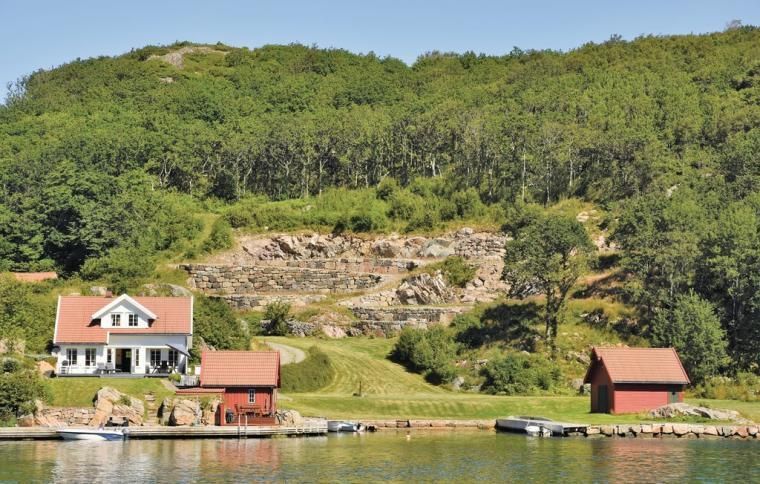 Välkommen att hyra stuga i Lyngdal hos NOVASOL
