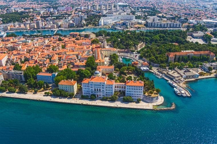 Besök sevärdheterna i Zadar från boendet i Biograd na Moru