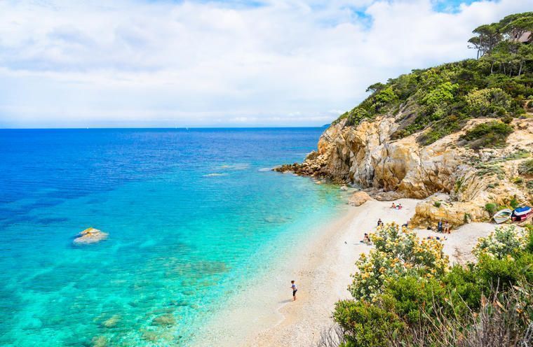 Vacker strand på Elba, Italien
