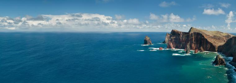 Njut av vackra vyer på Madeira Njut av vackra vyer på Madeira