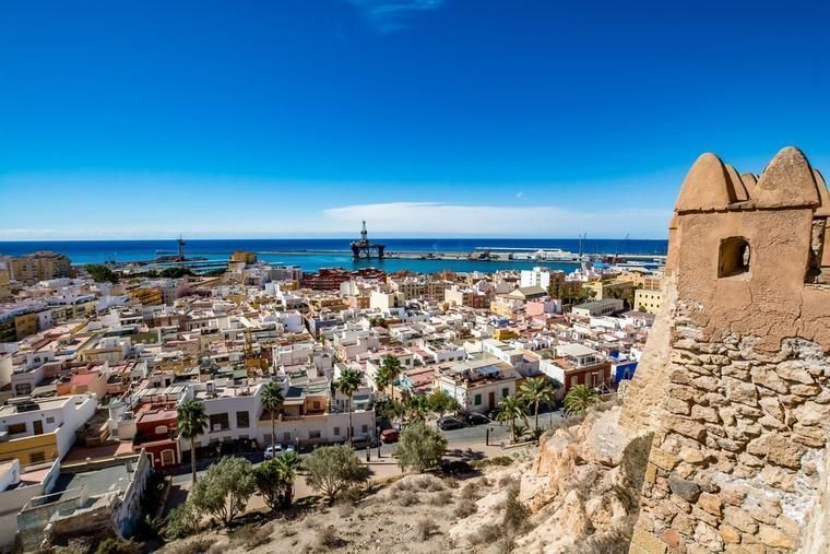 Utsikt över Almeria från Alcazaba