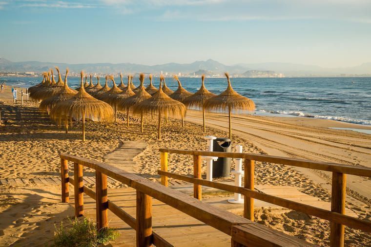 Strand i Santa Pola på Costa Blanca