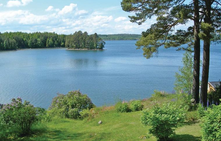 Sjöutsikt från stuga i Ånimskog, Dalsland